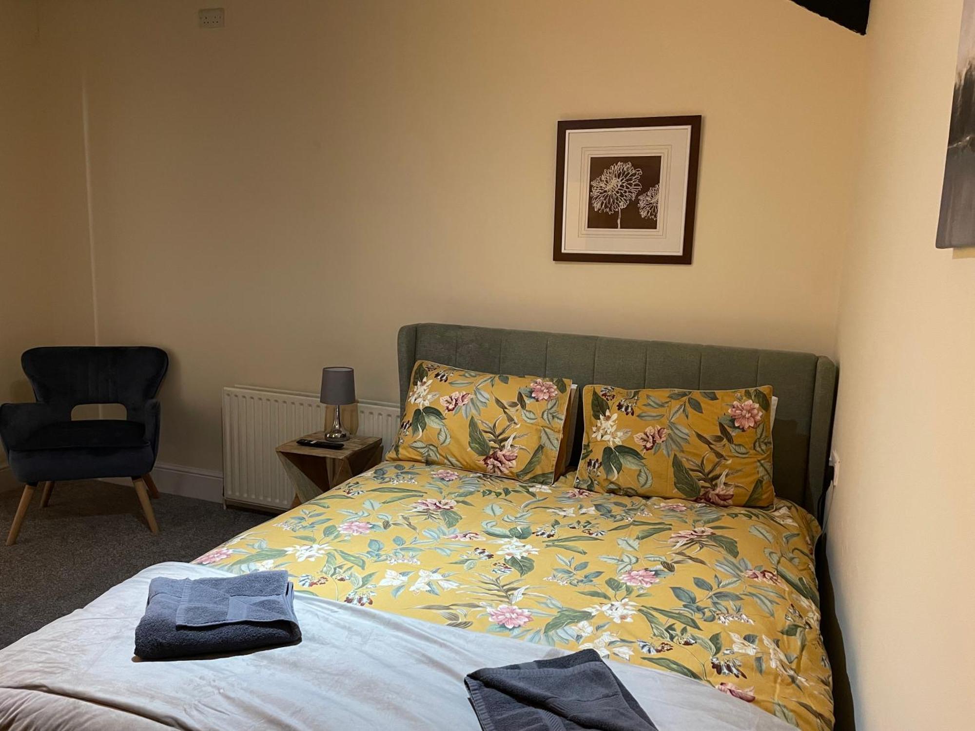 The Coach House At The Bull Inn Мілтон-Кінз Екстер'єр фото